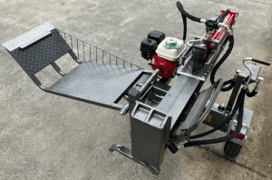 Top view of the RedGum Deluxe Lifter-Splitter Logsplitter with a Hydraulic Log Lifting Table